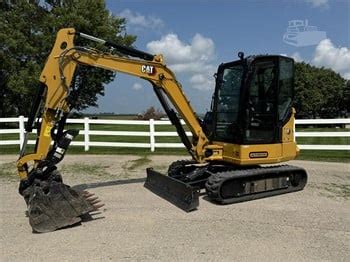 Mini (up to 12,000 lbs) Excavators For Sale in ILLINOIS